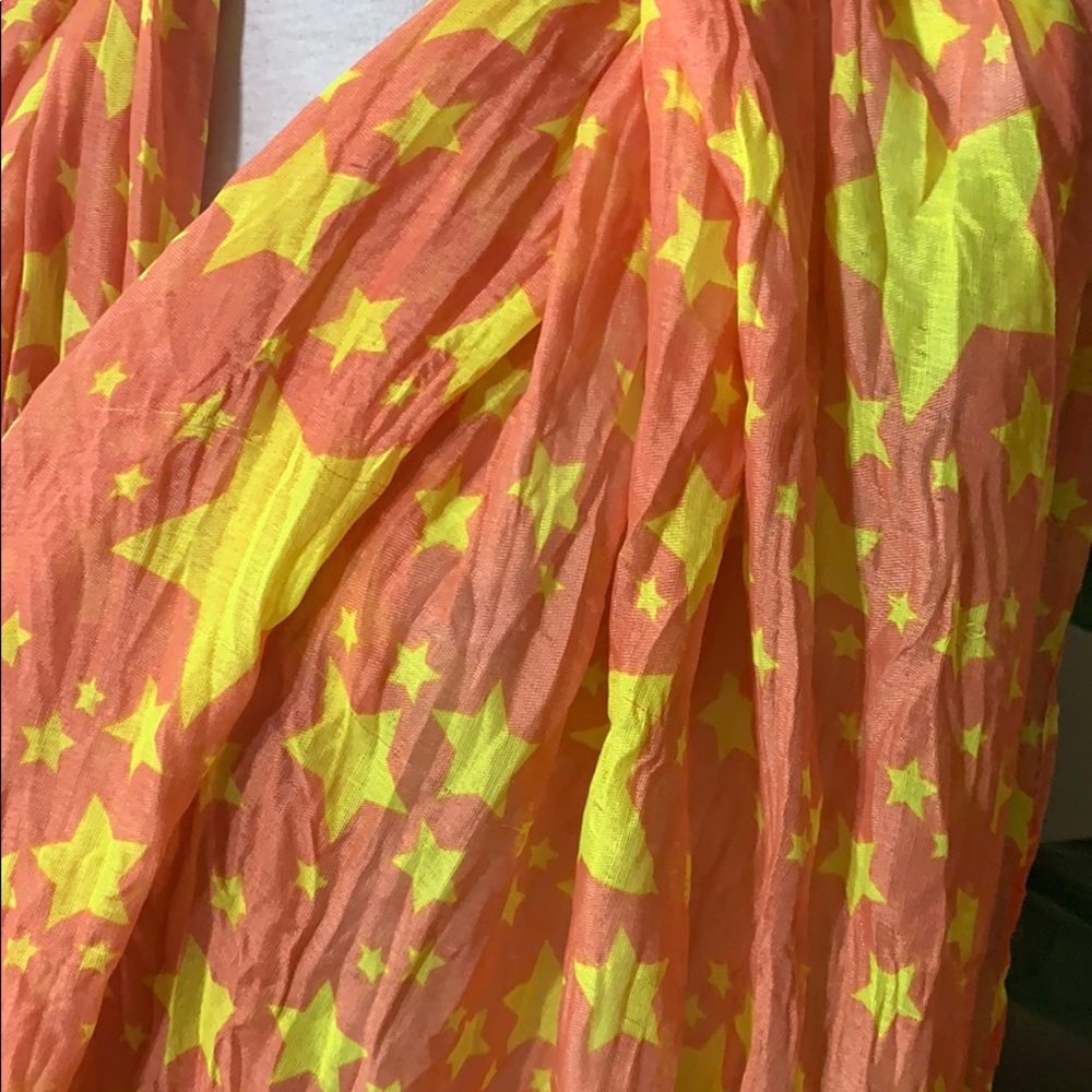 Scarf - Picture 2 of 2